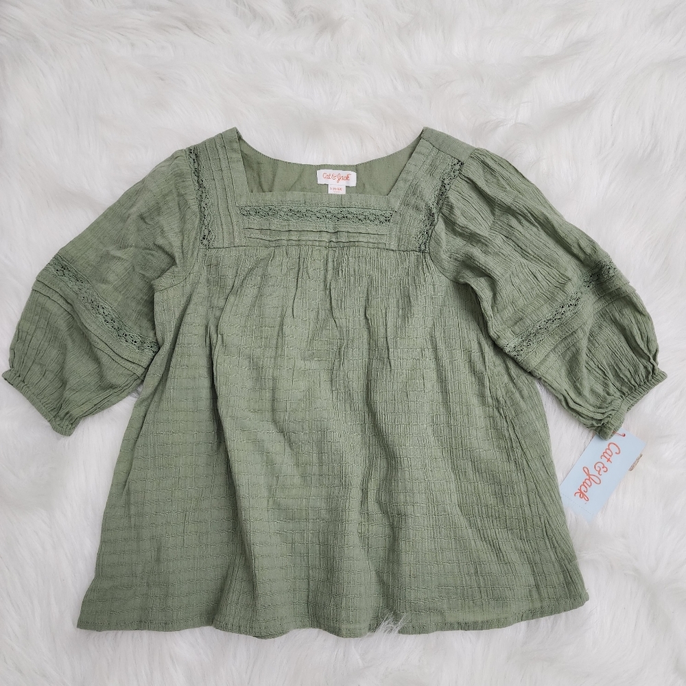Girls size 6 Girls green top NWT bundle and save on shipping